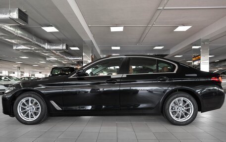 BMW 5 серия, 2022 год, 6 900 000 рублей, 3 фотография