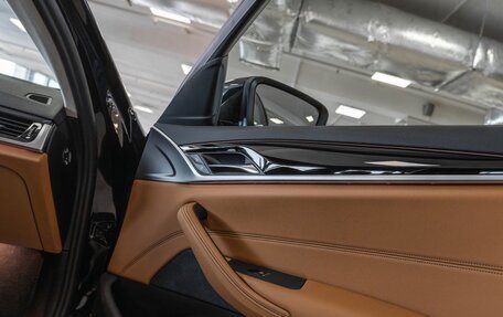 BMW 5 серия, 2022 год, 6 900 000 рублей, 10 фотография