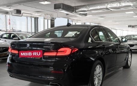 BMW 5 серия, 2022 год, 6 900 000 рублей, 6 фотография