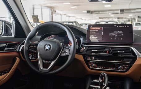 BMW 5 серия, 2022 год, 6 900 000 рублей, 28 фотография