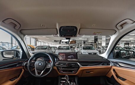 BMW 5 серия, 2022 год, 6 900 000 рублей, 29 фотография