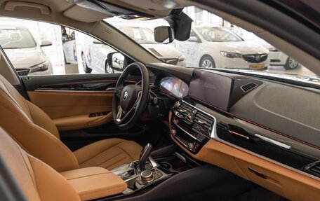 BMW 5 серия, 2022 год, 6 900 000 рублей, 38 фотография