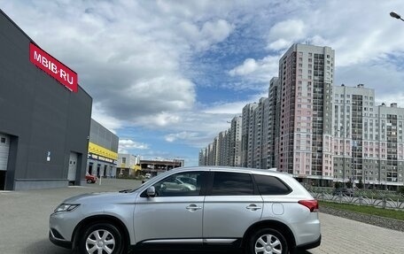 Mitsubishi Outlander, 2026 год, 2 400 000 рублей, 4 фотография