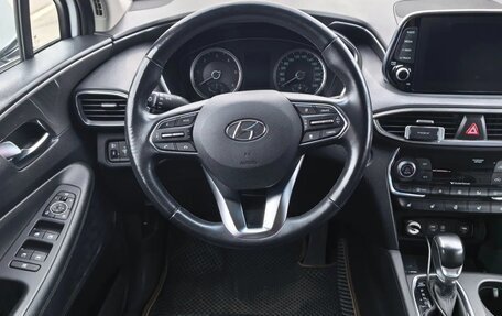 Hyundai Santa Fe IV, 2018 год, 2 550 000 рублей, 10 фотография