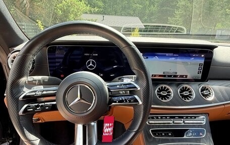 Mercedes-Benz E-Класс, 2020 год, 5 850 000 рублей, 13 фотография