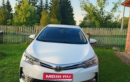 Toyota Corolla, 2018 год, 1 700 рублей, 4 фотография