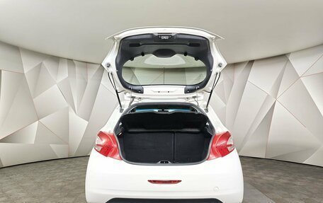 Peugeot 208 II, 2013 год, 399 000 рублей, 11 фотография