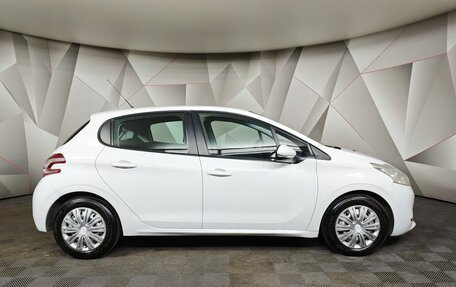 Peugeot 208 II, 2013 год, 399 000 рублей, 6 фотография