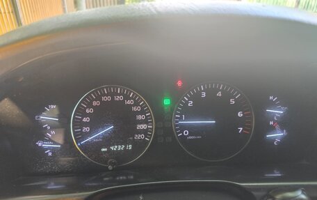 Toyota Land Cruiser 100 рестайлинг 2, 2004 год, 1 800 000 рублей, 21 фотография