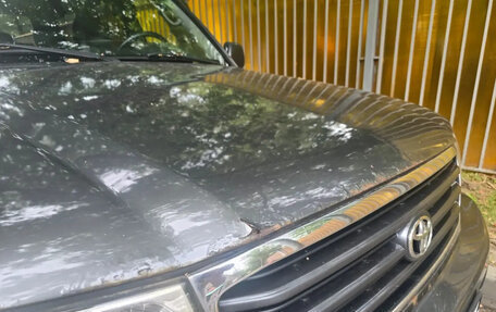 Toyota Land Cruiser 100 рестайлинг 2, 2004 год, 1 800 000 рублей, 18 фотография