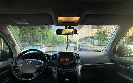 Toyota Land Cruiser 200, 2008 год, 2 850 000 рублей, 6 фотография