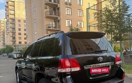 Toyota Land Cruiser 200, 2008 год, 2 850 000 рублей, 11 фотография