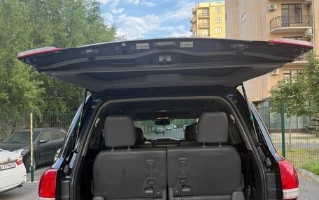 Toyota Land Cruiser 200, 2008 год, 2 850 000 рублей, 10 фотография