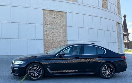 BMW 5 серия, 2021 год, 4 490 000 рублей, 2 фотография