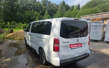 Peugeot Traveller I, 2020 год, 2 800 000 рублей, 4 фотография