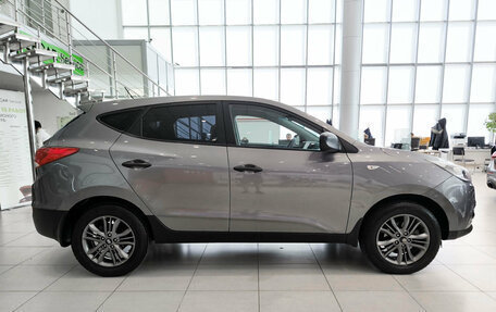 Hyundai ix35 I рестайлинг, 2013 год, 720 000 рублей, 4 фотография