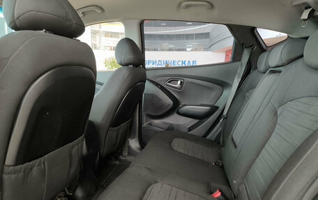 Hyundai ix35 I рестайлинг, 2013 год, 720 000 рублей, 12 фотография
