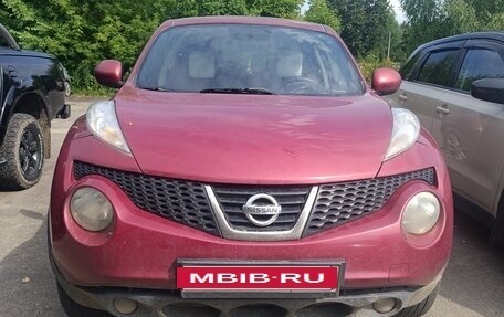 Nissan Juke II, 2012 год, 850 000 рублей, 3 фотография
