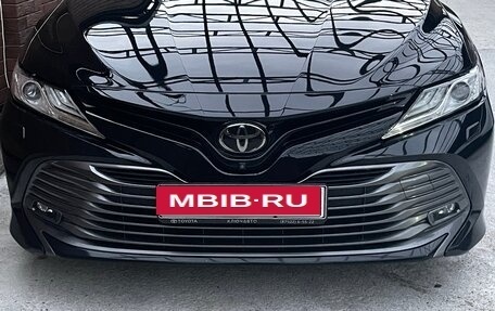Toyota Camry, 2019 год, 3 300 000 рублей, 1 фотография