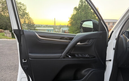 Lexus LX III, 2016 год, 5 500 000 рублей, 18 фотография