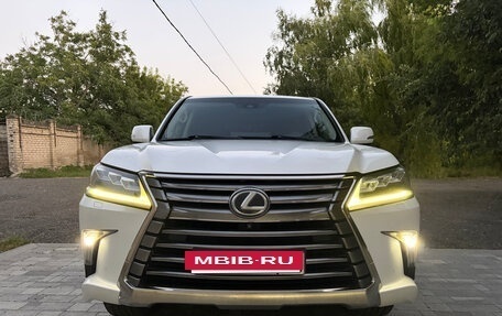 Lexus LX III, 2016 год, 5 500 000 рублей, 10 фотография