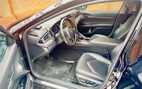 Toyota Camry, 2019 год, 3 300 000 рублей, 6 фотография