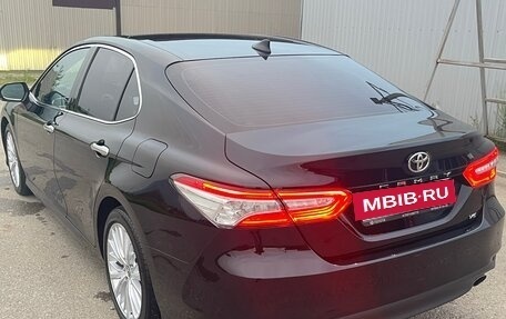 Toyota Camry, 2019 год, 3 300 000 рублей, 16 фотография