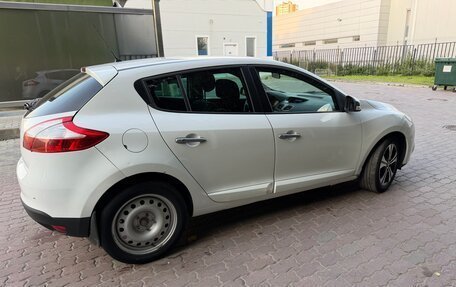 Renault Megane III, 2011 год, 499 000 рублей, 3 фотография