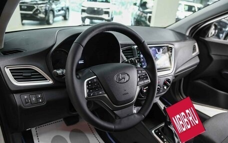 Hyundai Solaris II рестайлинг, 2019 год, 1 150 000 рублей, 8 фотография