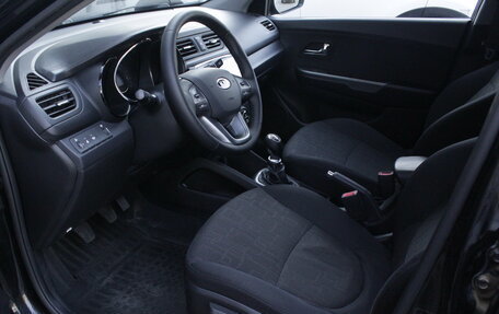 KIA Rio III рестайлинг, 2013 год, 945 000 рублей, 7 фотография