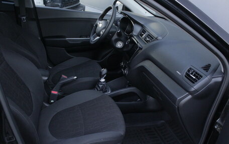 KIA Rio III рестайлинг, 2013 год, 945 000 рублей, 10 фотография