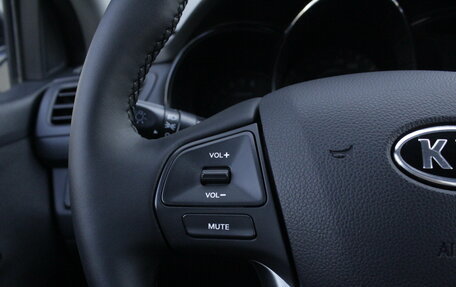 KIA Rio III рестайлинг, 2013 год, 945 000 рублей, 11 фотография