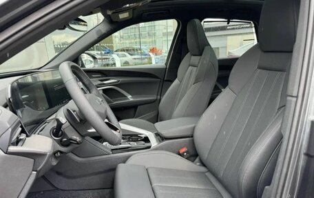 Audi Q5, 2026 год, 8 300 000 рублей, 14 фотография
