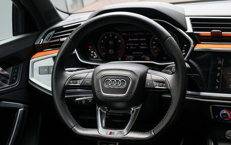 Audi Q3, 2018 год, 3 990 000 рублей, 13 фотография