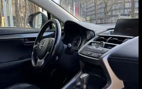 Lexus NX I, 2015 год, 2 250 000 рублей, 3 фотография