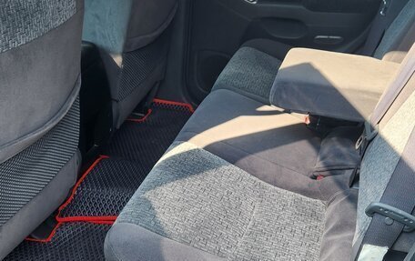 Toyota Land Cruiser Prado 120 рестайлинг, 2007 год, 6 фотография