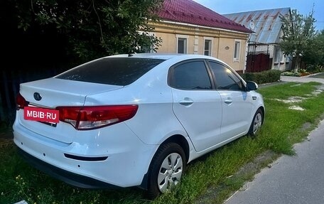 KIA Rio III рестайлинг, 2015 год, 650 000 рублей, 3 фотография