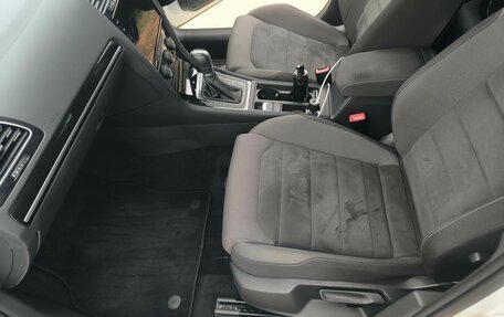 Volkswagen Golf VII, 2017 год, 1 550 000 рублей, 12 фотография