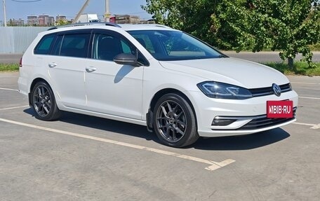 Volkswagen Golf VII, 2017 год, 1 550 000 рублей, 9 фотография