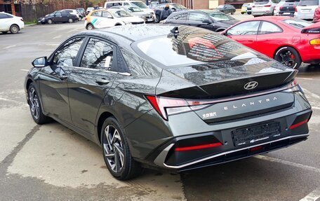 Hyundai Elantra, 2026 год, 2 100 000 рублей, 4 фотография