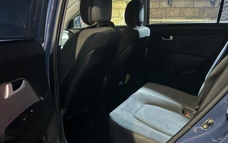 KIA Sportage III, 2011 год, 860 000 рублей, 7 фотография