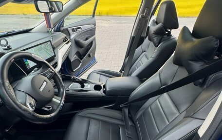 Haval F7 I, 2022 год, 2 000 000 рублей, 10 фотография