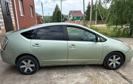 Toyota Prius, 2006 год, 495 000 рублей, 6 фотография