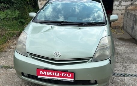 Toyota Prius, 2006 год, 495 000 рублей, 2 фотография
