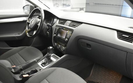 Skoda Octavia, 2013 год, 1 227 000 рублей, 8 фотография