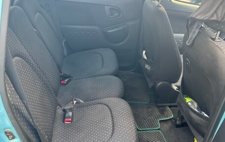 Toyota FunCargo, 2003 год, 450 000 рублей, 14 фотография