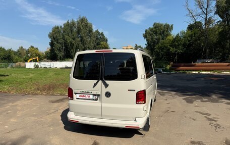Volkswagen Caravelle T6 рестайлинг, 2020 год, 3 800 000 рублей, 6 фотография