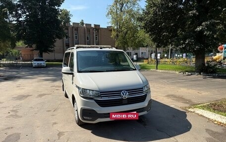 Volkswagen Caravelle T6 рестайлинг, 2020 год, 3 800 000 рублей, 2 фотография
