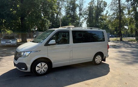Volkswagen Caravelle T6 рестайлинг, 2020 год, 3 800 000 рублей, 9 фотография