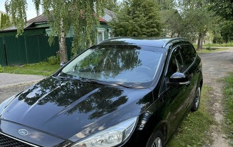 Ford Focus III, 2017 год, 1 000 000 рублей, 2 фотография